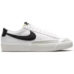 Women's Nike Blazer Low '77 Shoes